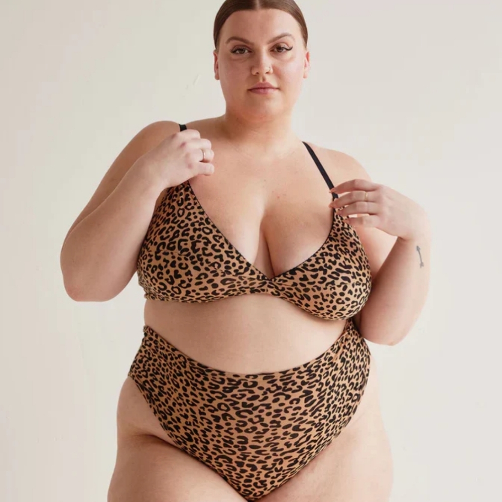 Arq Magda cream Bralette